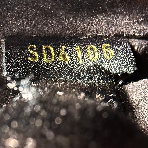 Louis Vuitton Reverse Monogram Pochette Metis - Picture 14 of 16